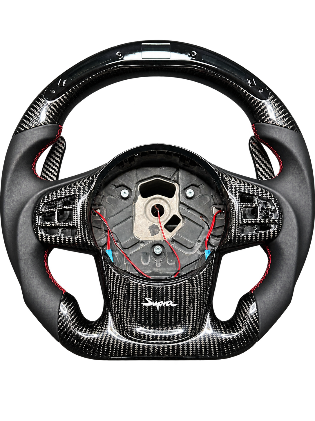 Toyota Supra carbone avec affichage numérique